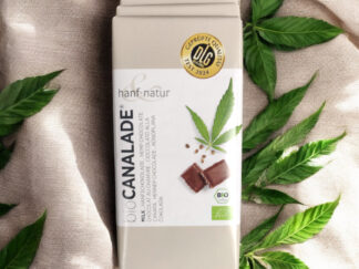 Tavoletta cioccolato al latte con semi di canapa tostati
