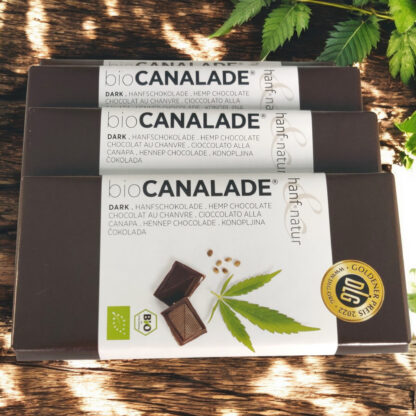 Tavoletta cioccolato fondente con semi di canapa tostati - immagine 3